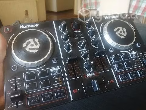 DJ controlador NUMARK