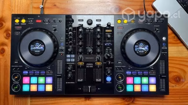 Pioneer DDJ 800 + DECKSAVER + SET MUSICAL