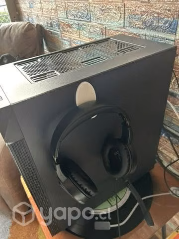 Pc Gamer y escritorio (por separado)