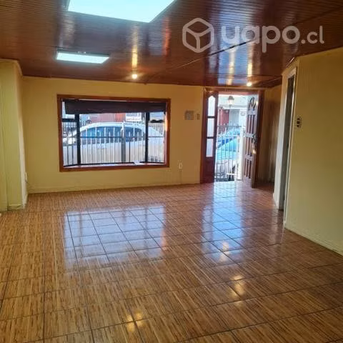 Casa en Aniceto Obando detrás del Mall
