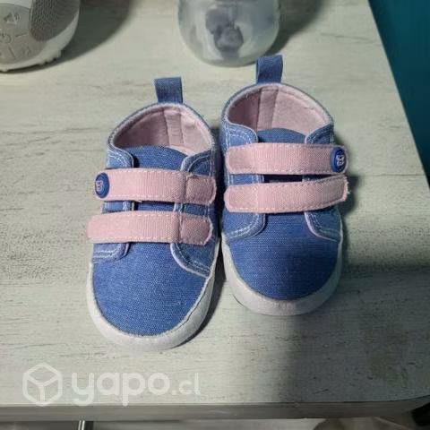 Zapatos bebe niña