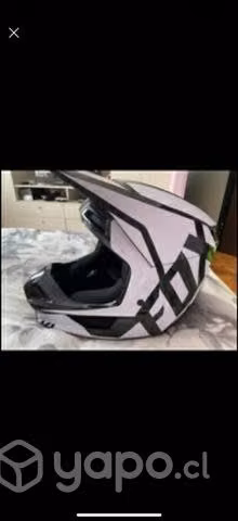 Casco marca fox impecable - Imagen 2