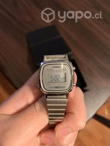 Reloj Casio Vintage LA670WA-7DF Plateado