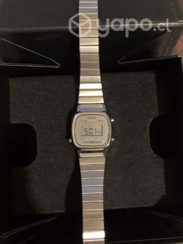 Reloj Casio Vintage LA670WA-7DF Plateado