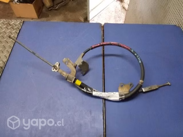 Piola freno mano derecha Toyota Hilux 2007 al 2015