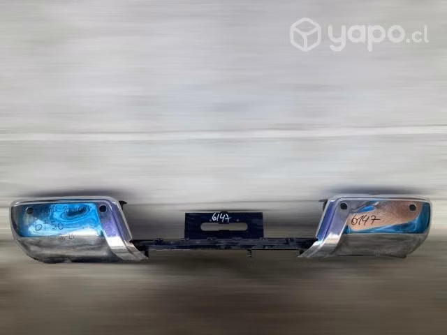 Parachoque trasero mazda bt