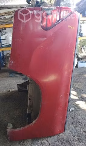 Pick Up Detalles (TYF157) Toyota Hilux Revo 2018