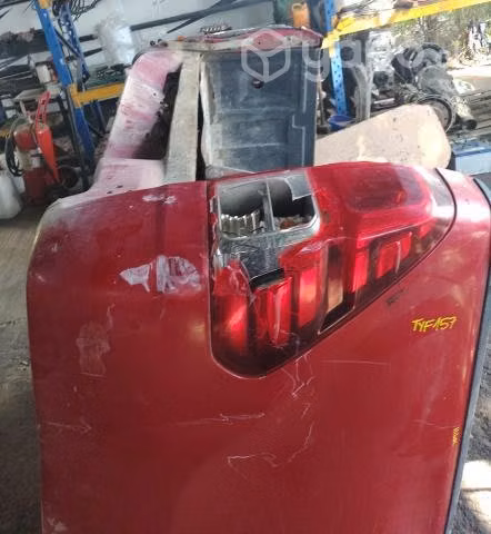 Pick Up Detalles (TYF157) Toyota Hilux Revo 2018