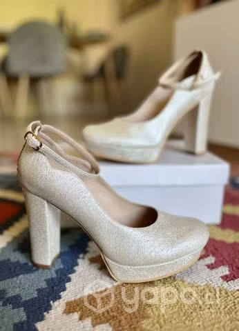 zapatos de fiesta nuevos