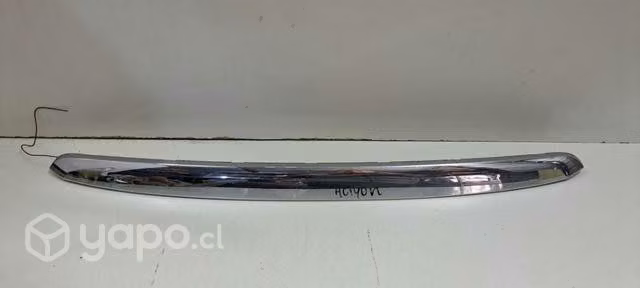 Bisel de mascara ssangyong new actyon BA1