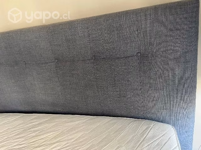 Hermosa cama Rosen