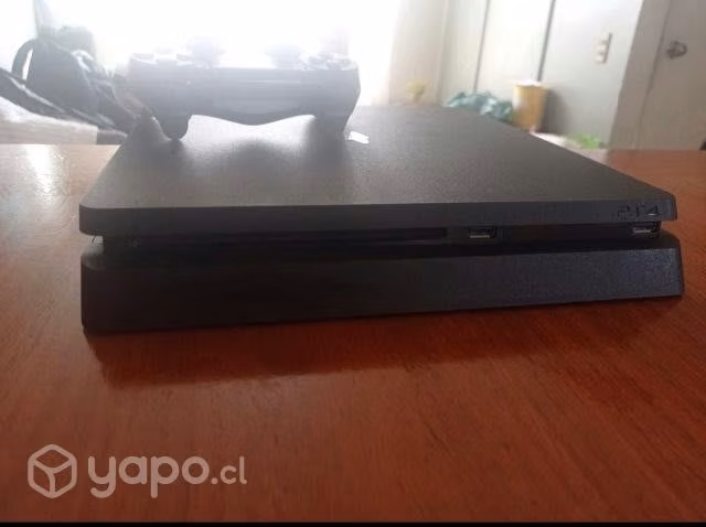 Play 4 Slim