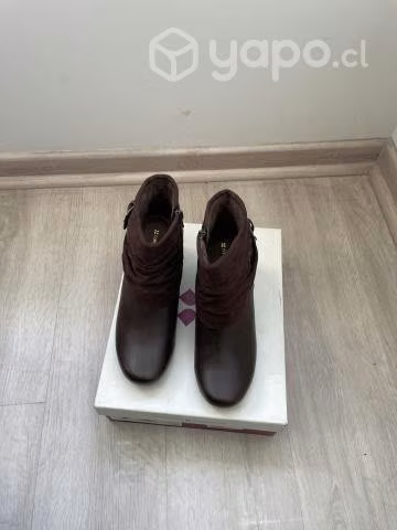Botines Naturalizer café n° 37 nuevos