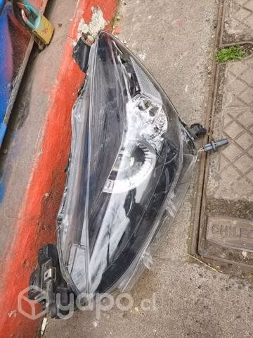 Mazda2 2023