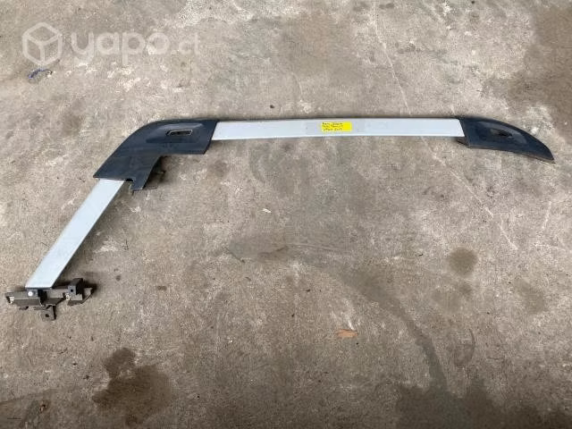 Barra derecha techo Renault Oroch 2019