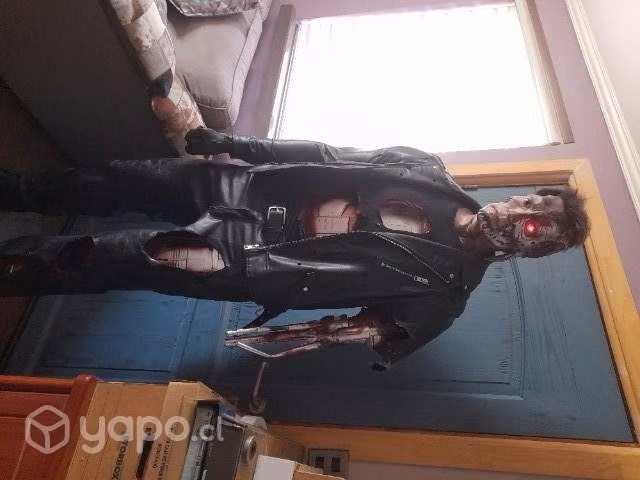 Terminator tamaño real
