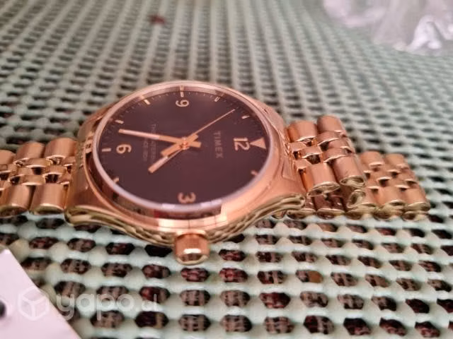 Hermoso reloj de marca