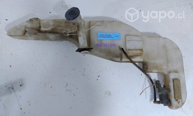 Deposito Agua Limpia Parabr C/Motor Nissan NP300