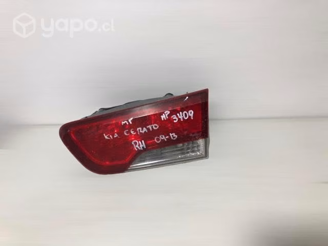 Foco maleta rh kia cerato 2009-2013
