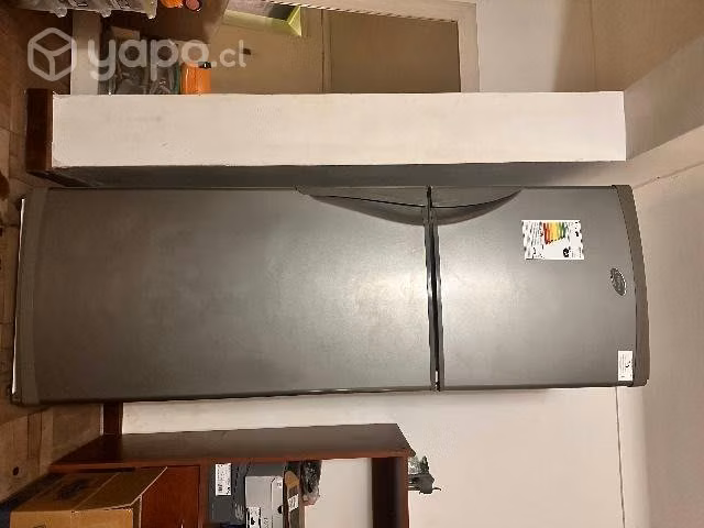 Refrigerador marca fensa como nuevo