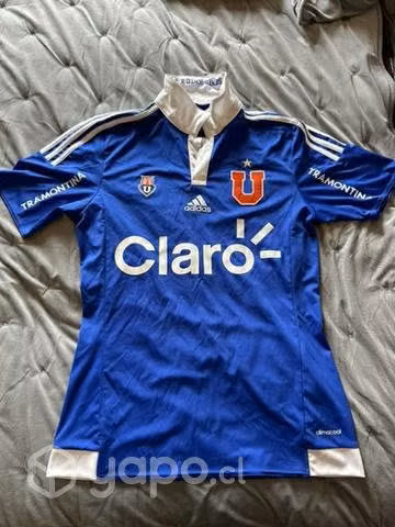 Camiseta U de Chile 2015