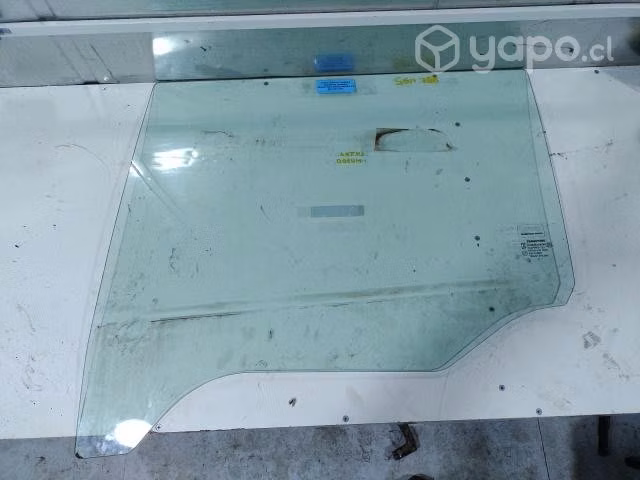 Vidrio Puerta Trasera Izquierda (SGM258) SSangyong