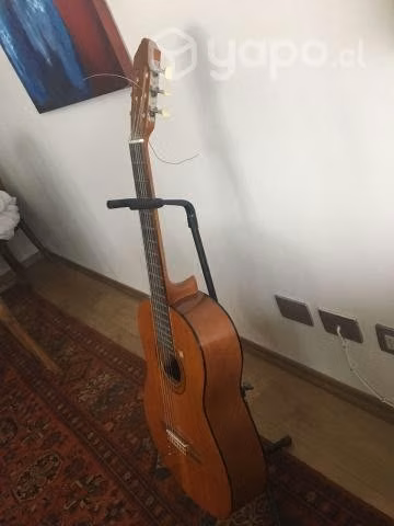 Guitarra Yamaha C40 + Atril + Sigillo