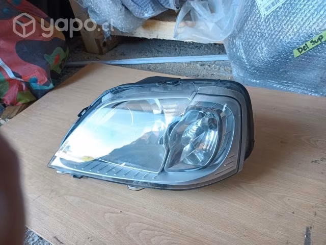 Óptico derecho usado con detalle Renault Logan