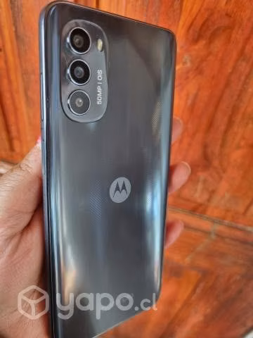 Moto G82 (5G)