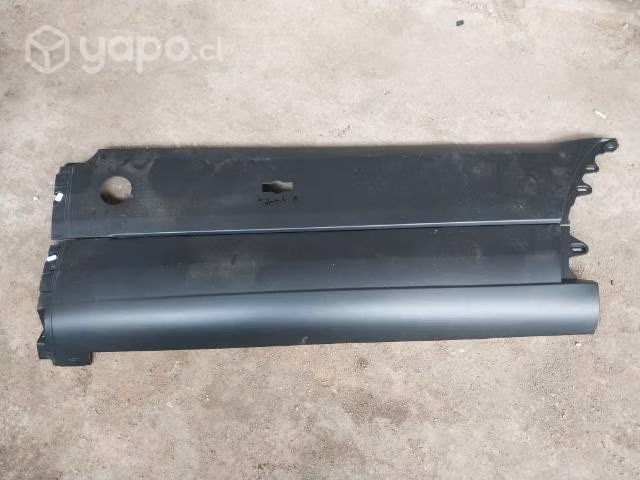 Moldura trasera derecha Ford Transit 2019