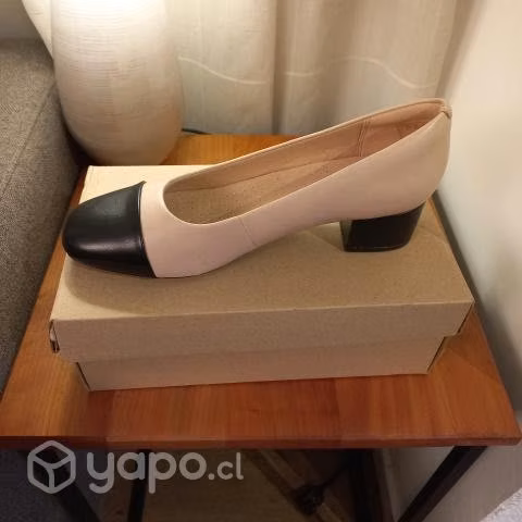 Zapatos de cuero Clarks
