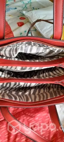 Cartera Roja - Imagen 4