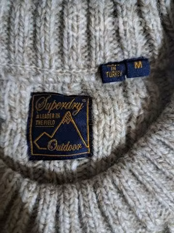 Sweater superdry nuevo, sin uso - Imagen 2