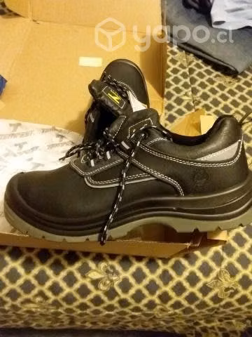 Zapatos negro seguridad