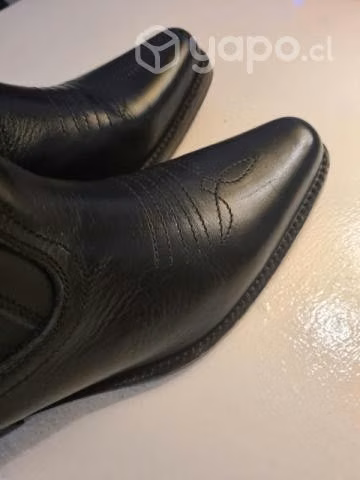 Botas nuevas, sin uso - Imagen 2