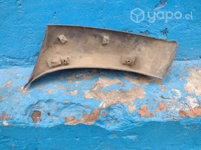 Extension de parachoque izq Mazda bt - Imagen 7