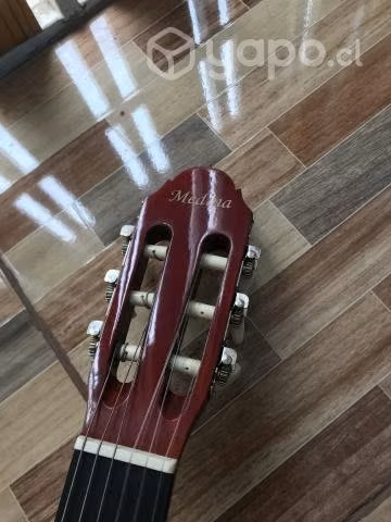Guitarra Medina