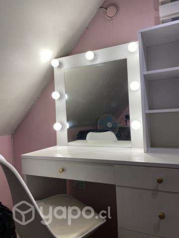Tocador con luces hecho a mano + silla - Imagen 2