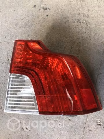 Foco Volvo S40 (21.32)