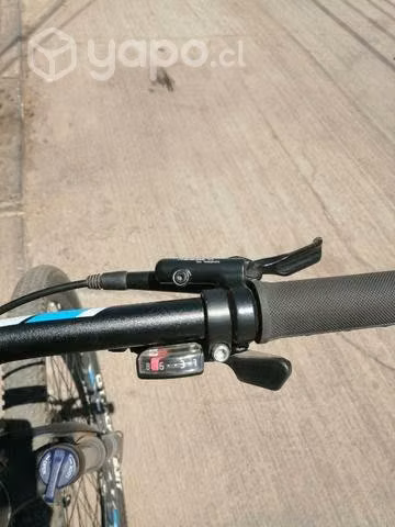 Se vende Bicicleta MTB TRINX D500 Elite - Imagen 2