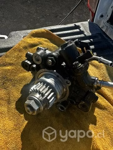 Bomba inyectora Nissan np300 2.3 diesel - Imagen 2