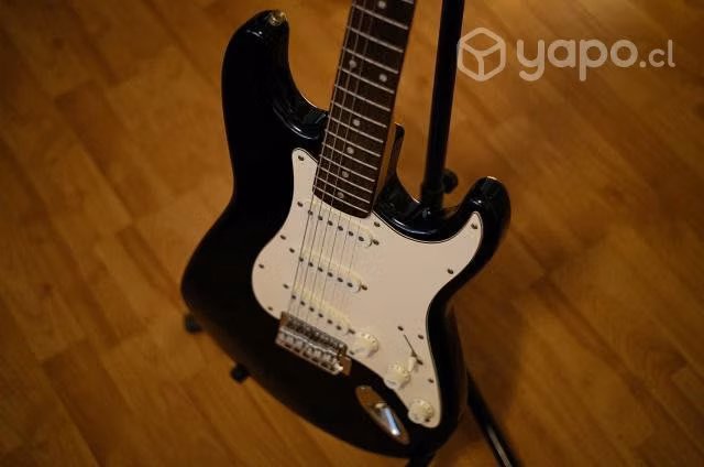 Guitarra Eléctrica Squier by Fender