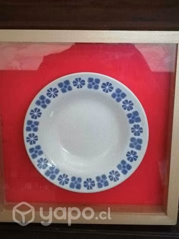 Loza chilena enmarcada