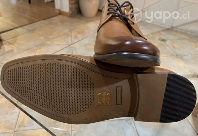 Zapatos formal marca Aldo