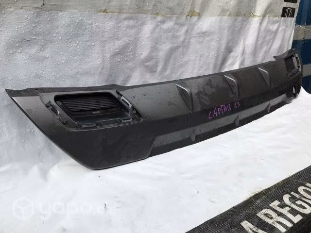 Spoiler parachoque trasero Chevrolet Captiva