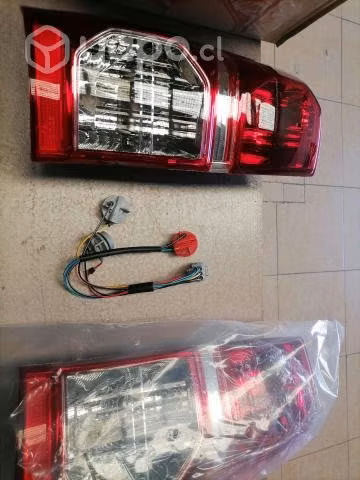 Focos Toyota hilux 2012-2015 - Imagen 4