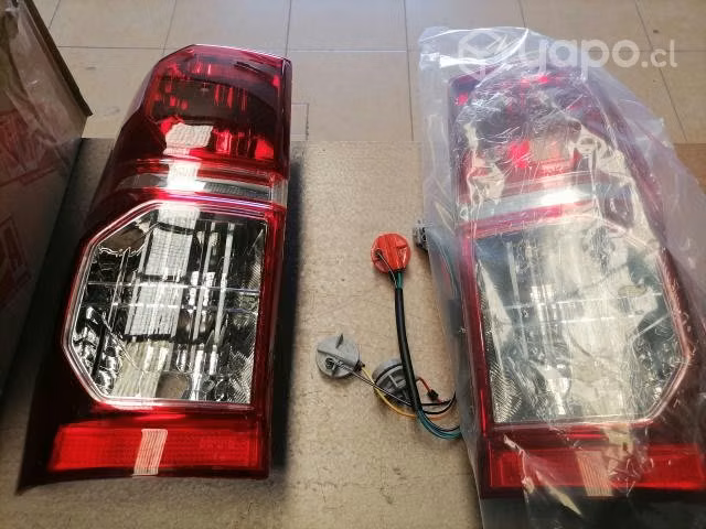 Focos Toyota hilux 2012-2015 - Imagen 3