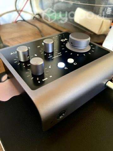 Interfaz de audio Audient ID4 MKII - Imagen 3