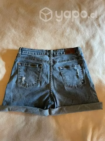 SHORT - Imagen 2
