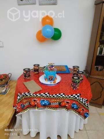 Salón tipo pérgola para cumpleaños